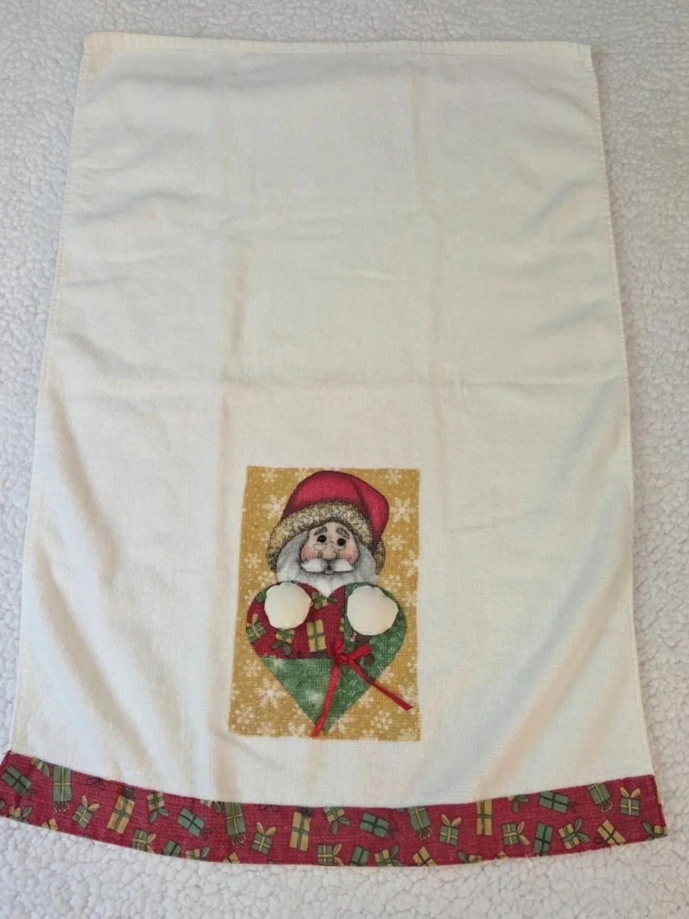 Vintage Christmas Oven Mitt Hand Towel Set Santa Holiday 3D